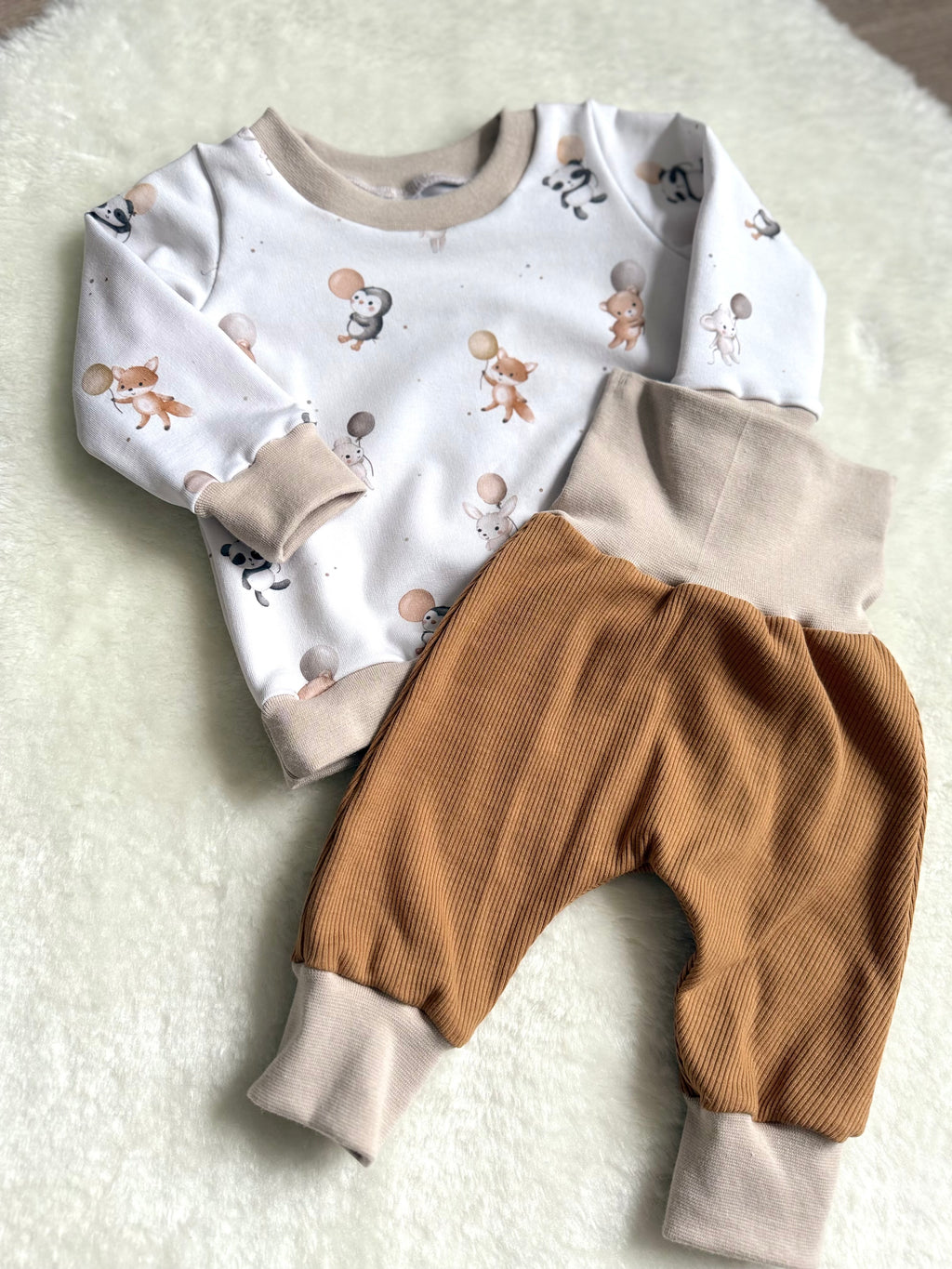 "Flying friends" - Sweater in 62 und Pumphose in 50/56