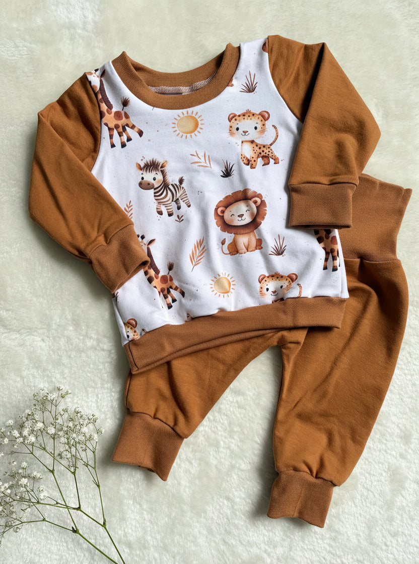 "Safari Animals" - Sweater in 68 und Pumphose in 62/68