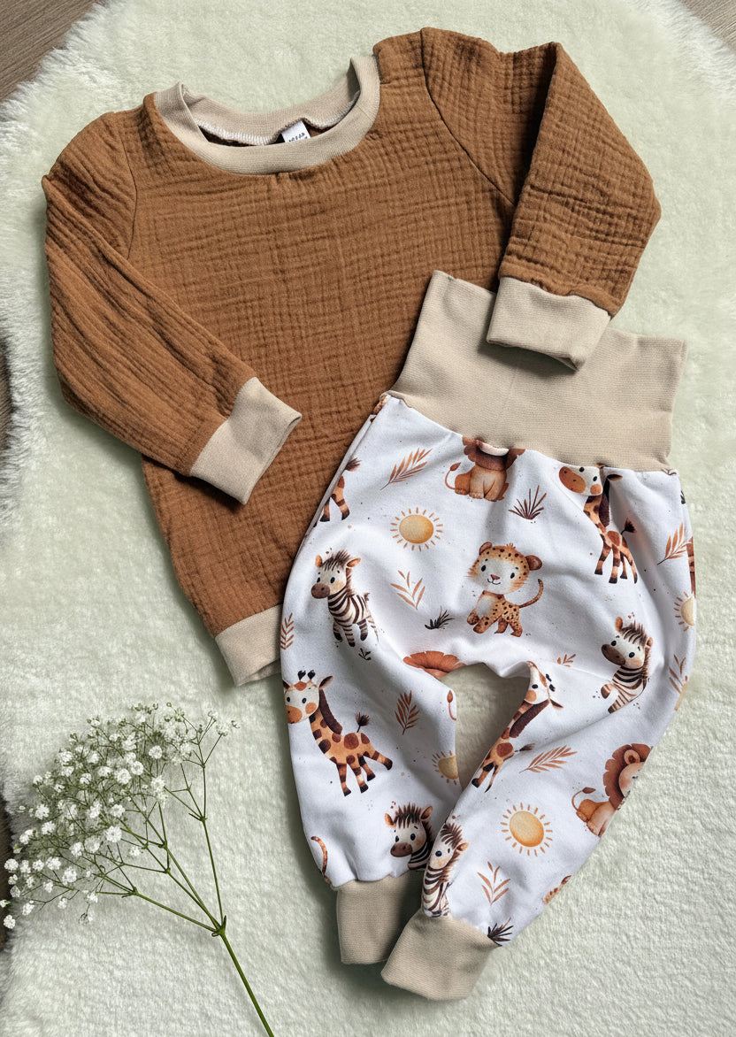 "Safari Animals" - Sweater in 80 und Pumphose in 74/80