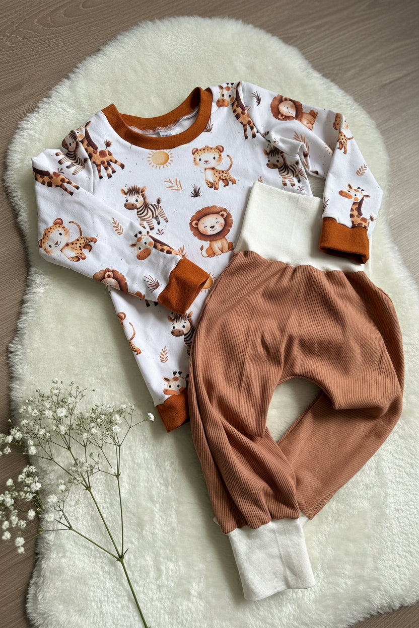"Safari Animals" - Sweater in 92 und Pumphose in 86/92