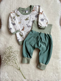 "Kleine Dinos" - Sweater in 62 und Pumphose in 50/56