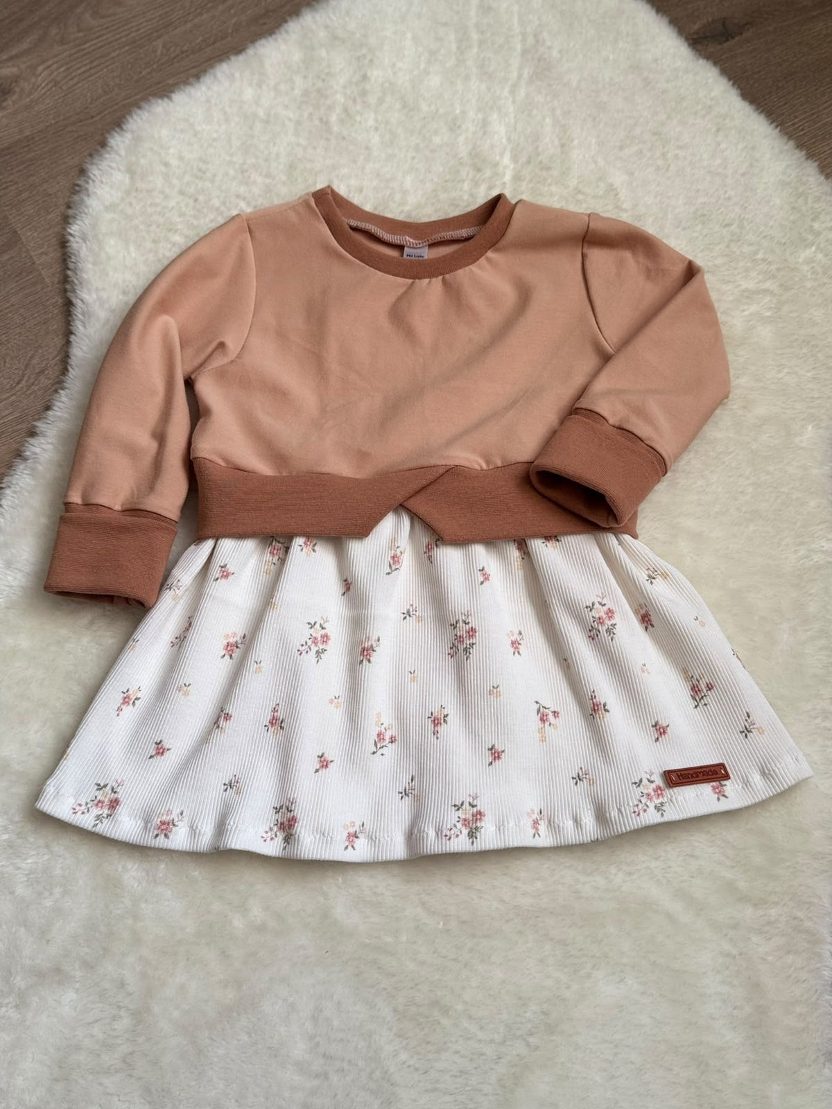 "Sanfter Blütentraum" - Girly Sweater in 92